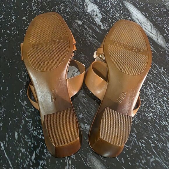 BRAND NEW ITALIAN SHOEMAKERS  FLORAL WOMEN'S DESIGN SANDALS - Picture 8 of 13